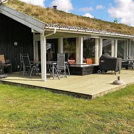 Ferienhaus Holiday Ii *